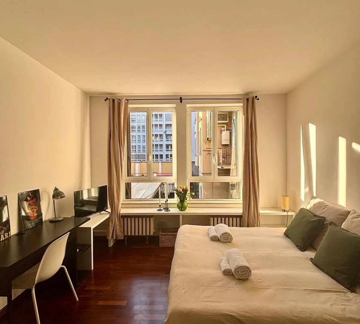 Large Cozy Studio In Porta Romana - Ied Milan